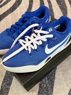 Nike Kobe IX Low EM GS Game Royal White | Size US 4.5Y NIB
